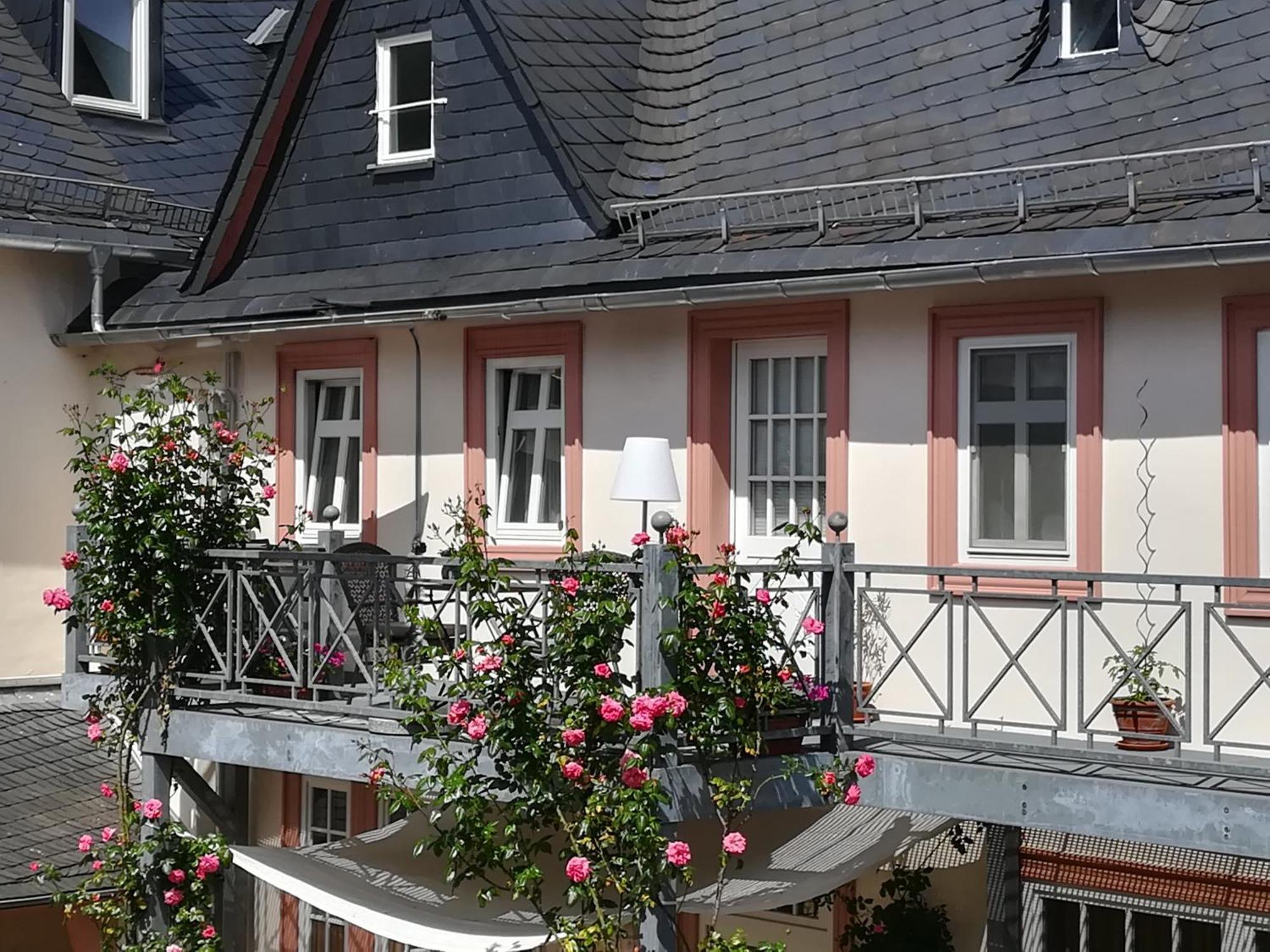Kuenstler Ferienwohnung Am Weilburger Schloss, Marktplatz 9 Exterior photo